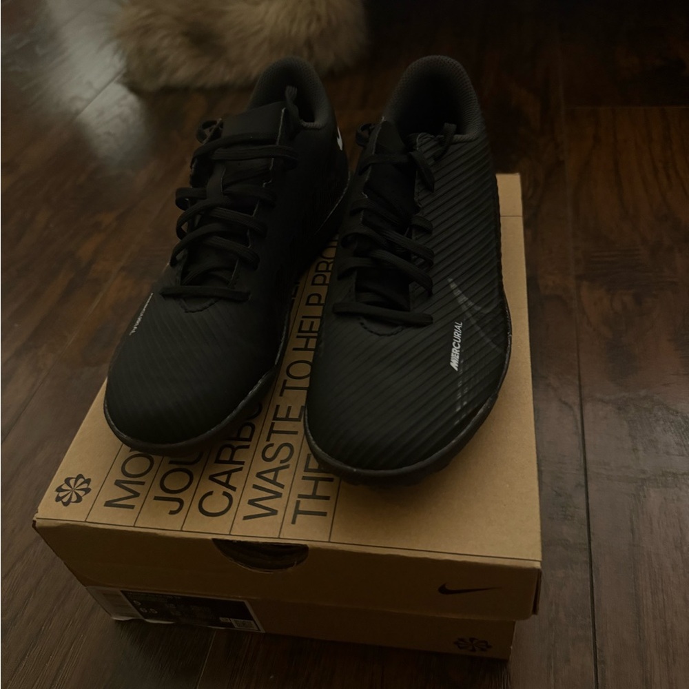 Nike Black Athletic Women’s Shoes